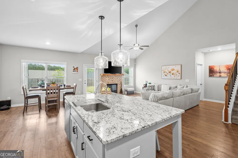 119 Cedar Park WAY Carrollton, GA 30117