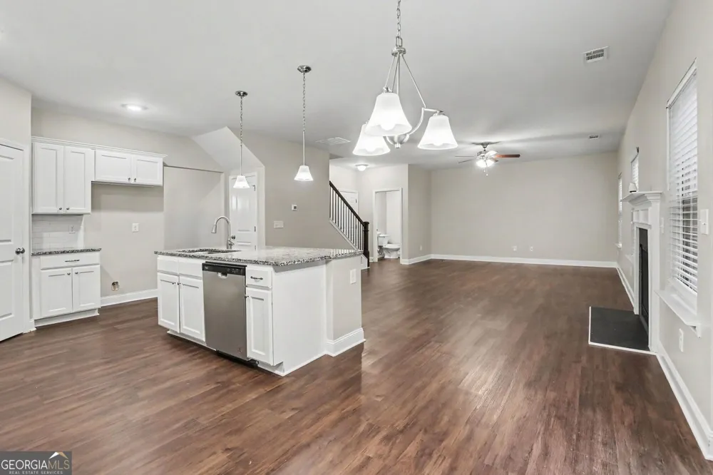 316 Trae CT Hampton, GA 30228