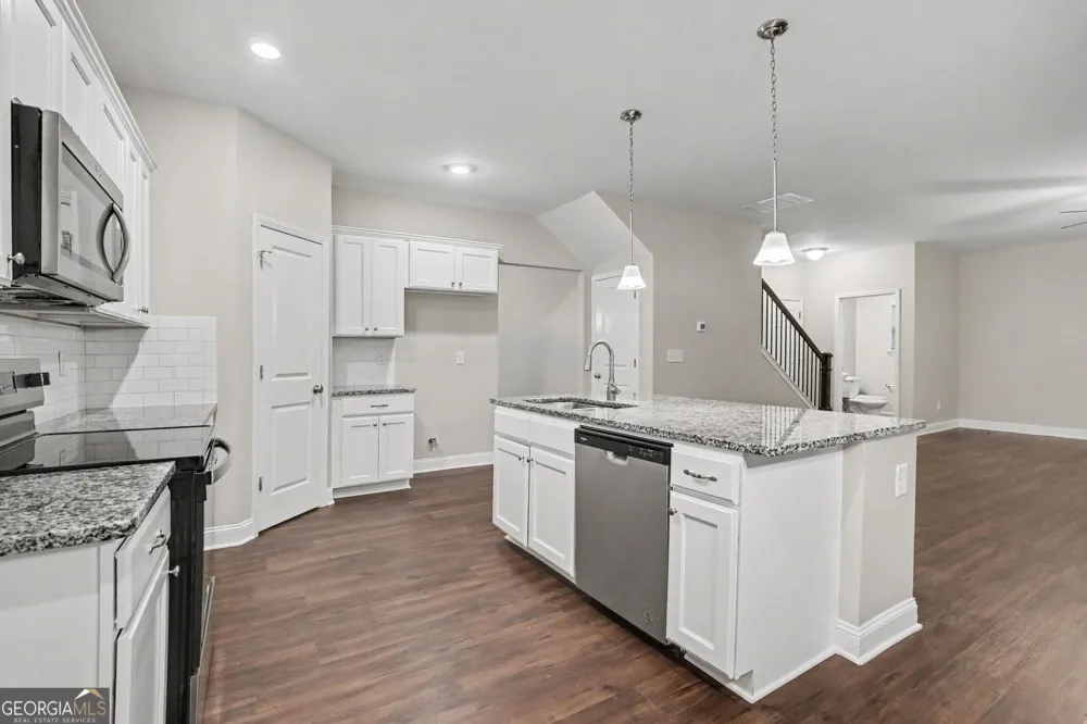 316 Trae CT Hampton, GA 30228