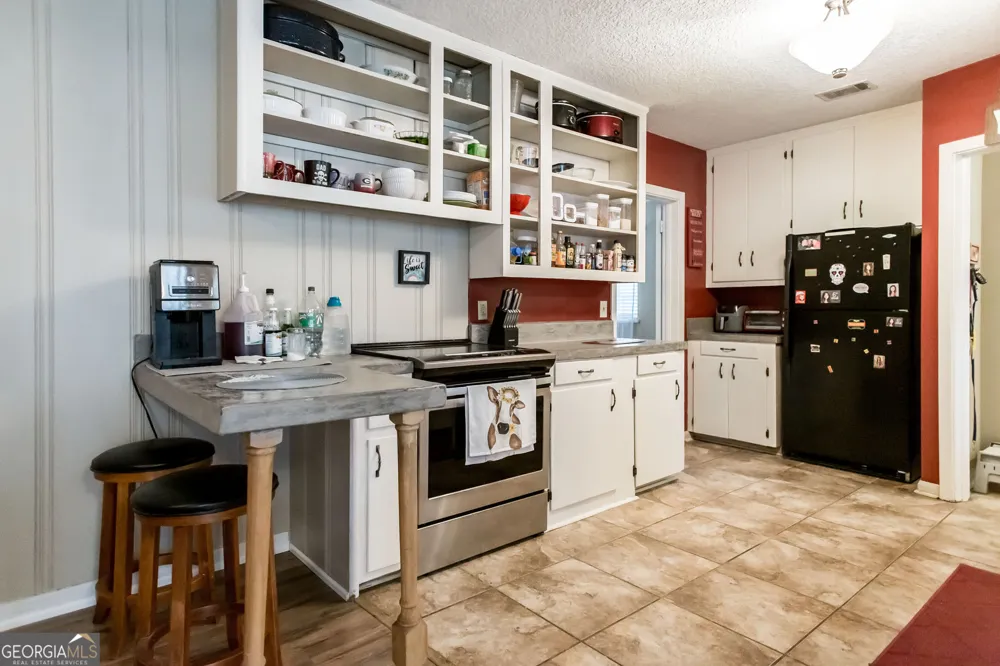 1112 Hill ST Waycross, GA 31501