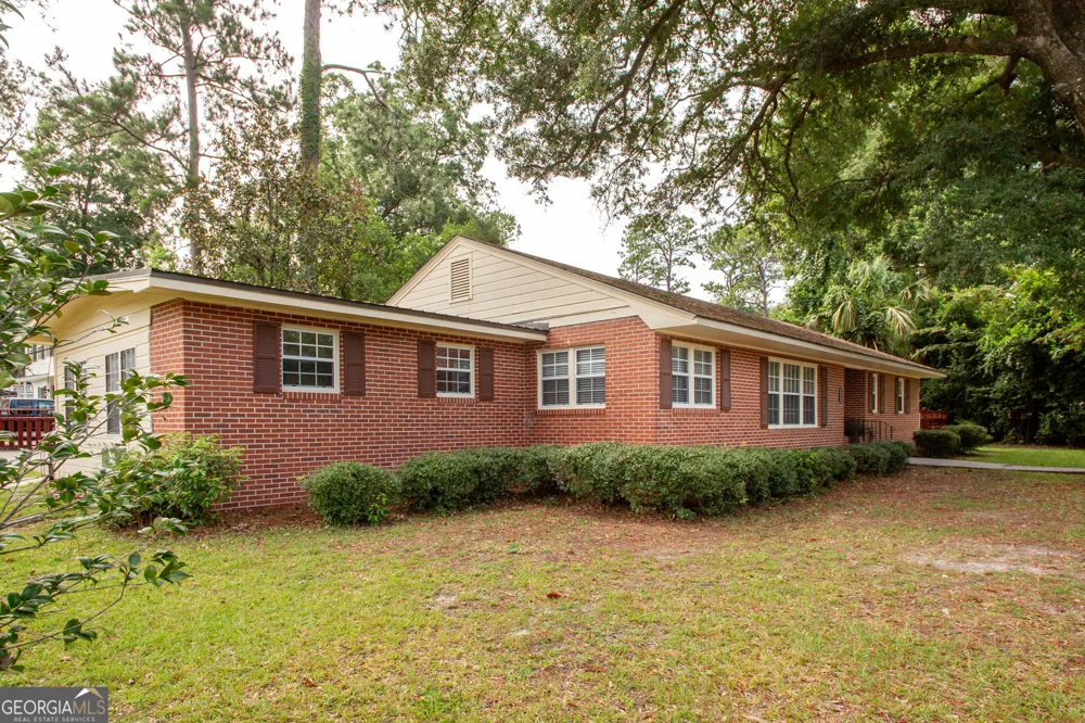 1112 Hill ST Waycross, GA 31501