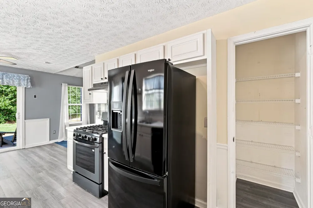 1648 Graystone DR Hampton, GA 30228