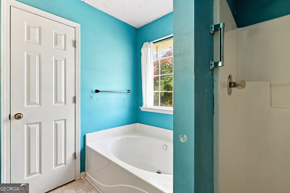 1648 Graystone DR Hampton, GA 30228
