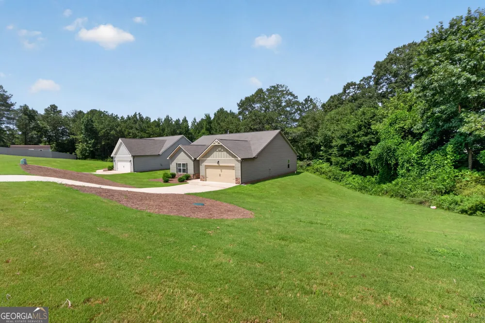 131 Holtz DR Carrollton, GA 30117