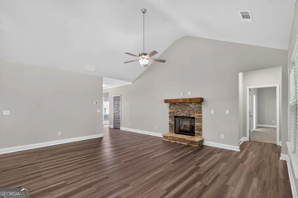 131 Holtz DR Carrollton, GA 30117