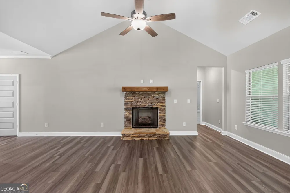 131 Holtz DR Carrollton, GA 30117