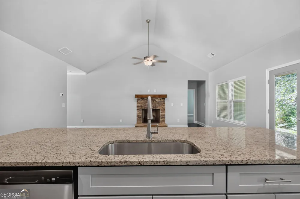 131 Holtz DR Carrollton, GA 30117