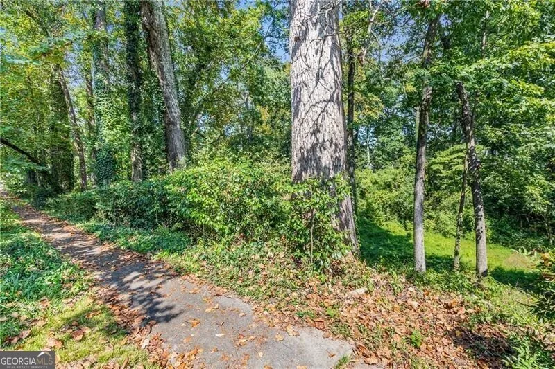 519 Durand DR NE Atlanta, GA 30307