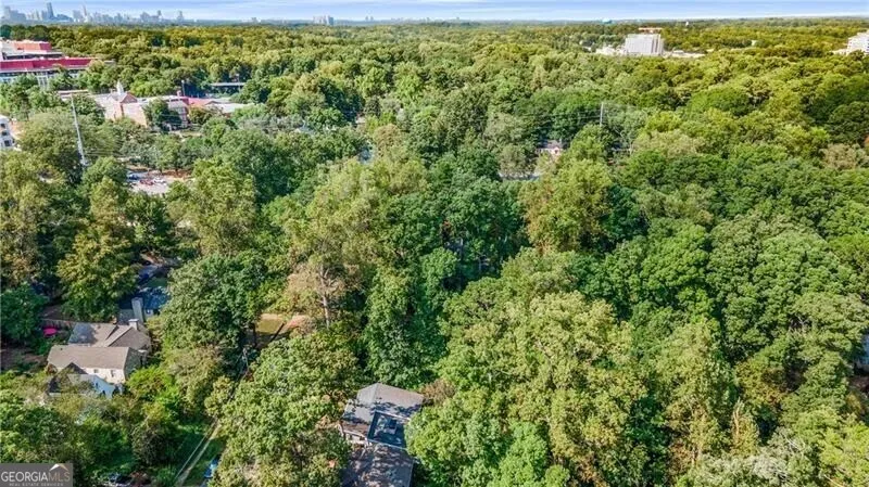 519 Durand DR NE Atlanta, GA 30307