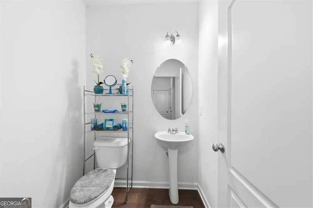 5527 Radford LOOP Fairburn, GA 30213