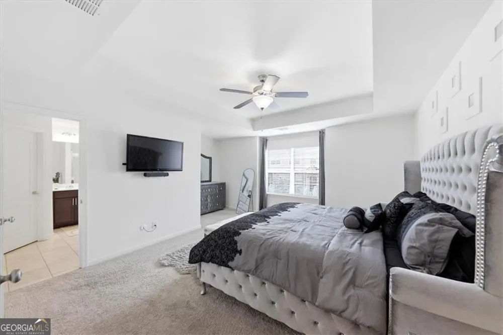 5527 Radford LOOP Fairburn, GA 30213