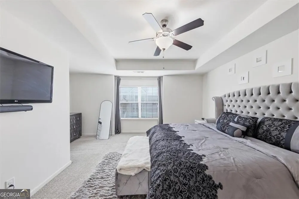 5527 Radford LOOP Fairburn, GA 30213