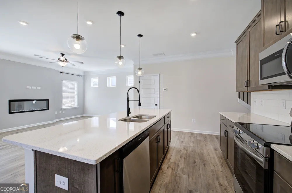 401 Perth DR Cartersville, GA 30121