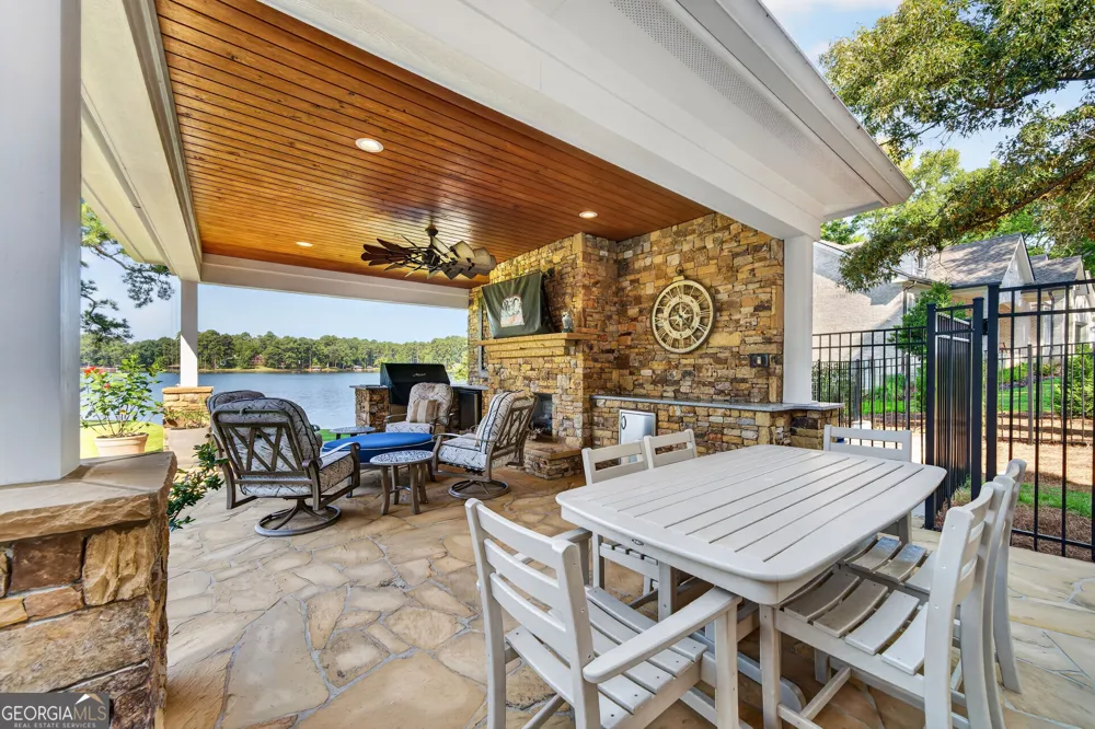 118A Stephanie LN NE Milledgeville, GA 31061