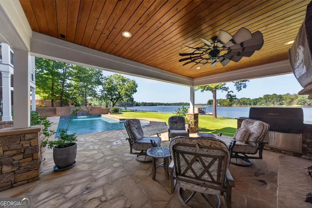 118A Stephanie LN NE Milledgeville, GA 31061