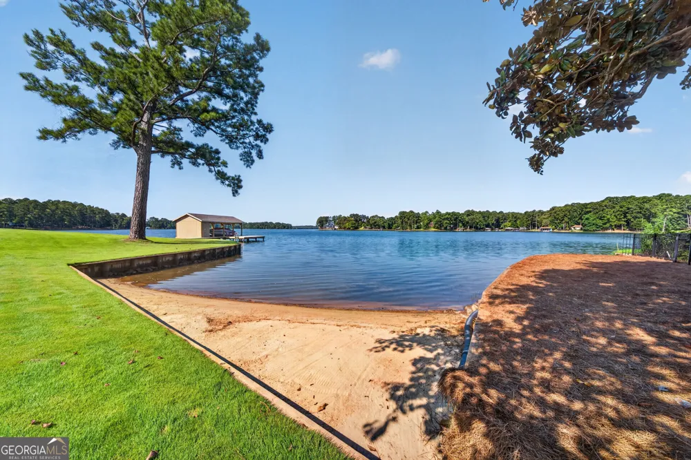 118A Stephanie LN NE Milledgeville, GA 31061