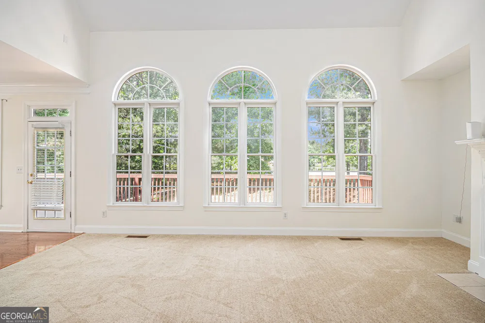 225 S Shore TER Fayetteville, GA 30214