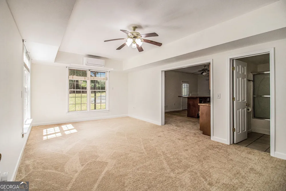 225 S Shore TER Fayetteville, GA 30214
