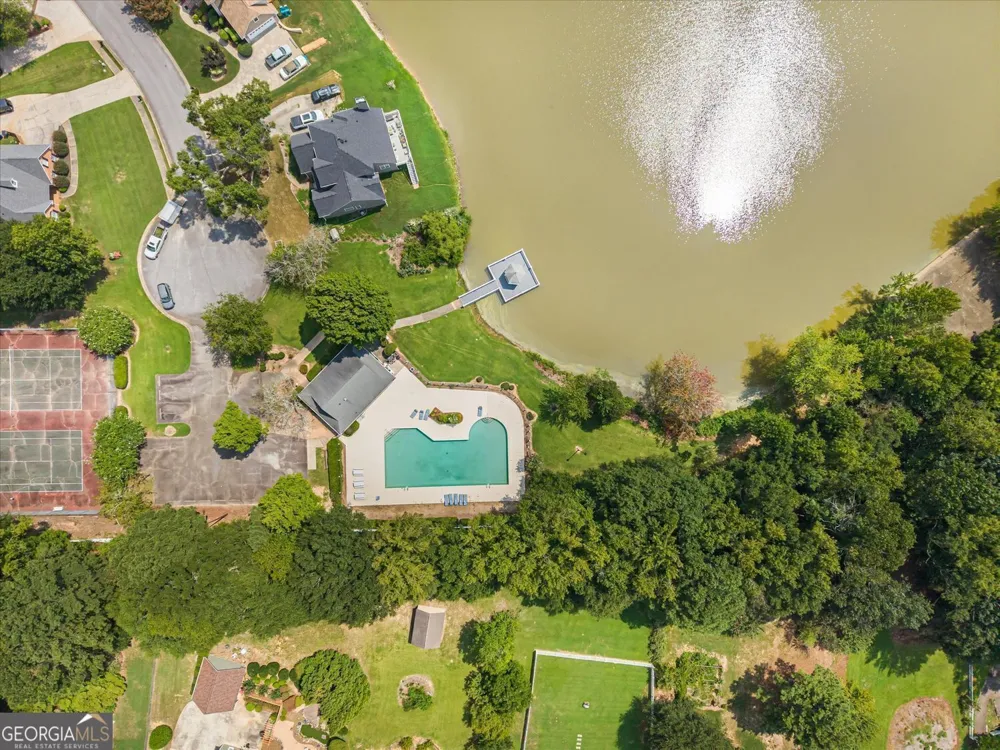 225 S Shore TER Fayetteville, GA 30214