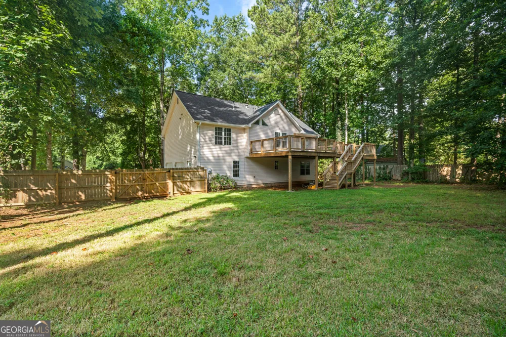 120 Woodstream DR Newnan, GA 30265