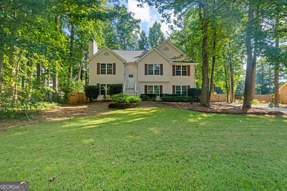 120 Woodstream DR Newnan, GA 30265