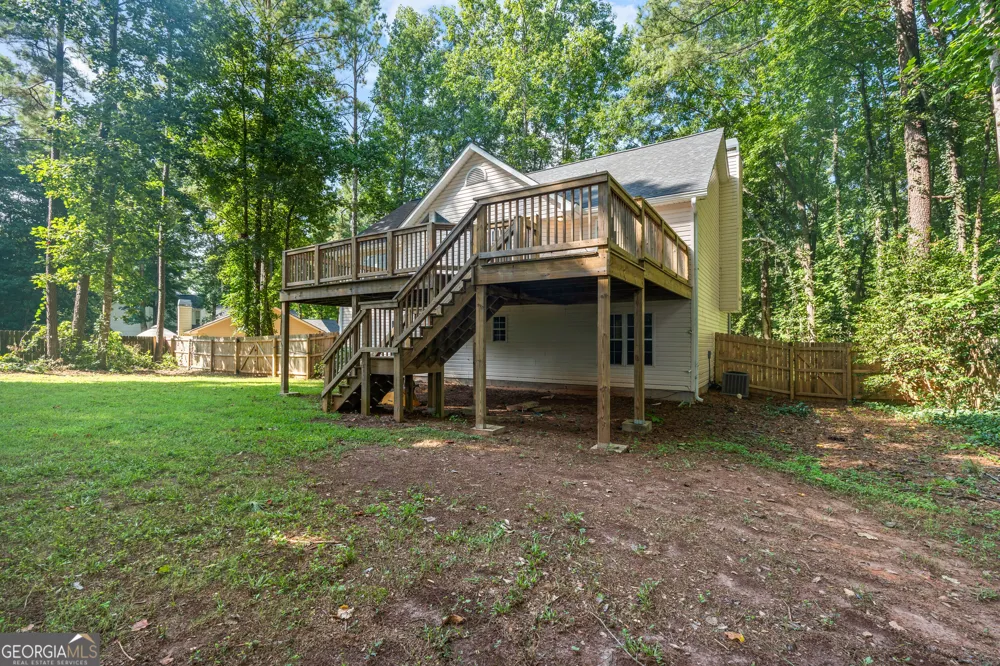 120 Woodstream DR Newnan, GA 30265