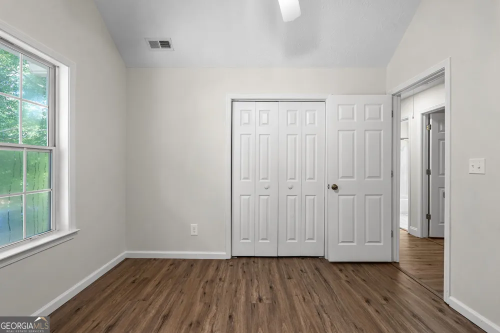 120 Woodstream DR Newnan, GA 30265