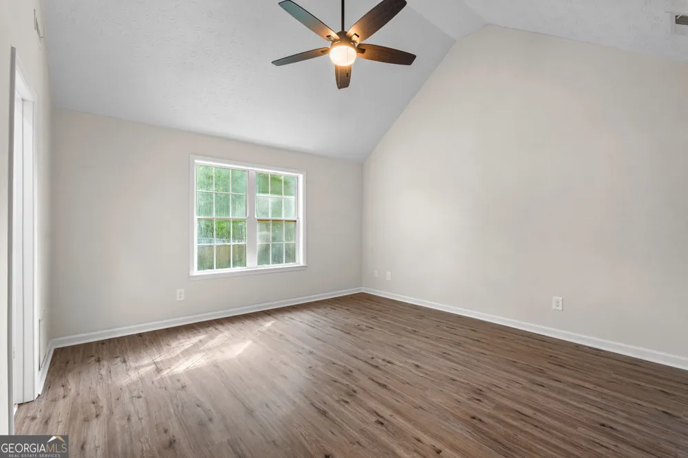 120 Woodstream DR Newnan, GA 30265