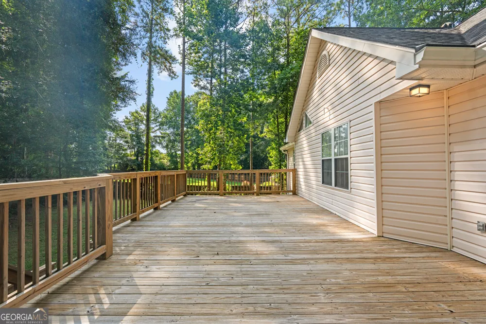 120 Woodstream DR Newnan, GA 30265