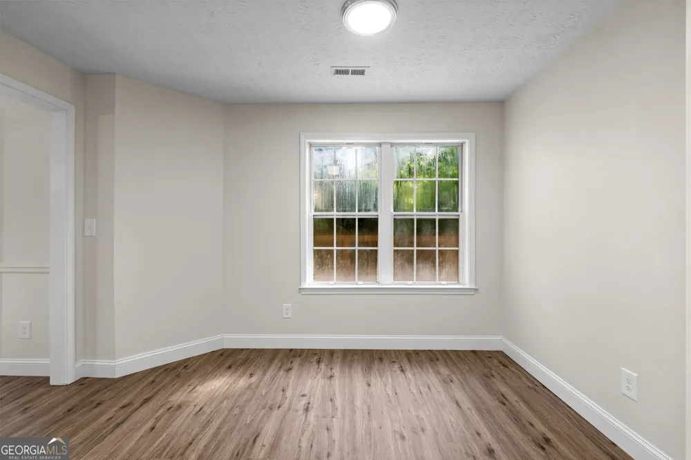 120 Woodstream DR Newnan, GA 30265