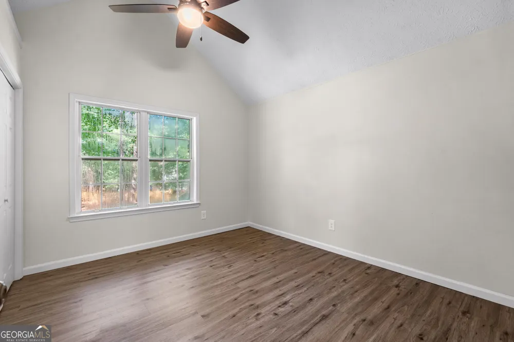 120 Woodstream DR Newnan, GA 30265