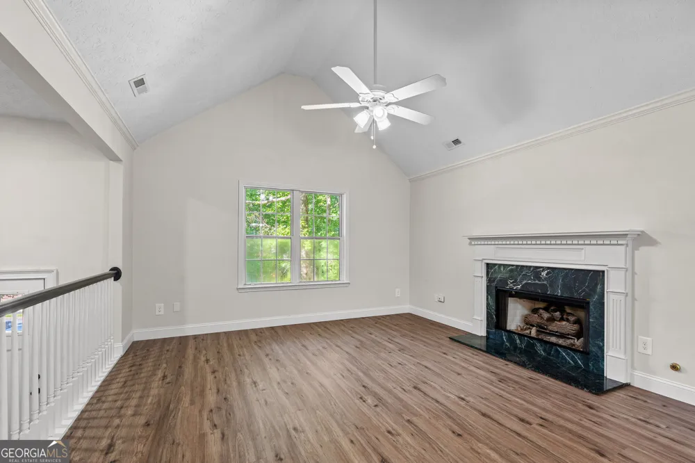 120 Woodstream DR Newnan, GA 30265
