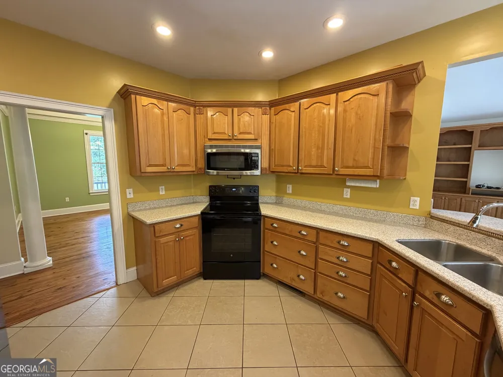 24 Peterson LN Mcrae-Helena, GA 31055