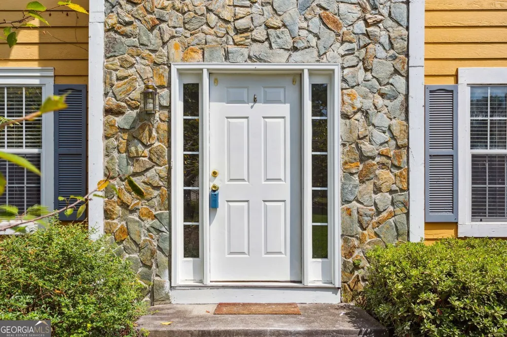 525 Abbotts Hill LN Johns Creek, GA 30097