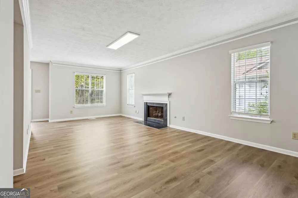 525 Abbotts Hill LN Johns Creek, GA 30097