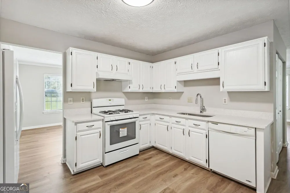 525 Abbotts Hill LN Johns Creek, GA 30097