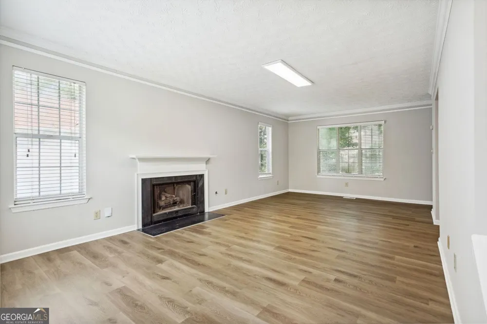 525 Abbotts Hill LN Johns Creek, GA 30097