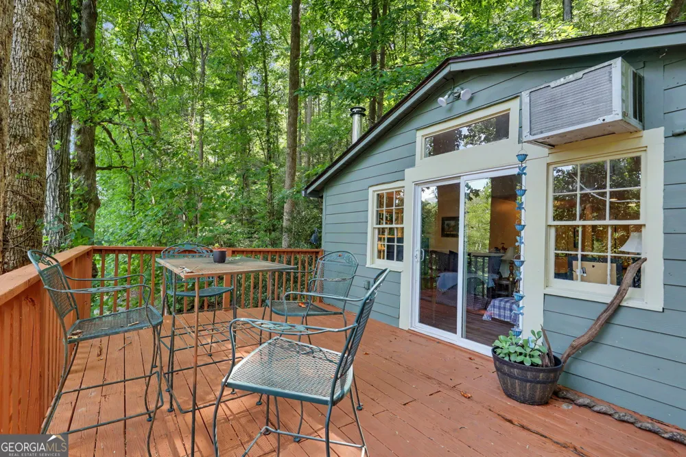 4273 Yonah Dam RD Toccoa, GA 30577