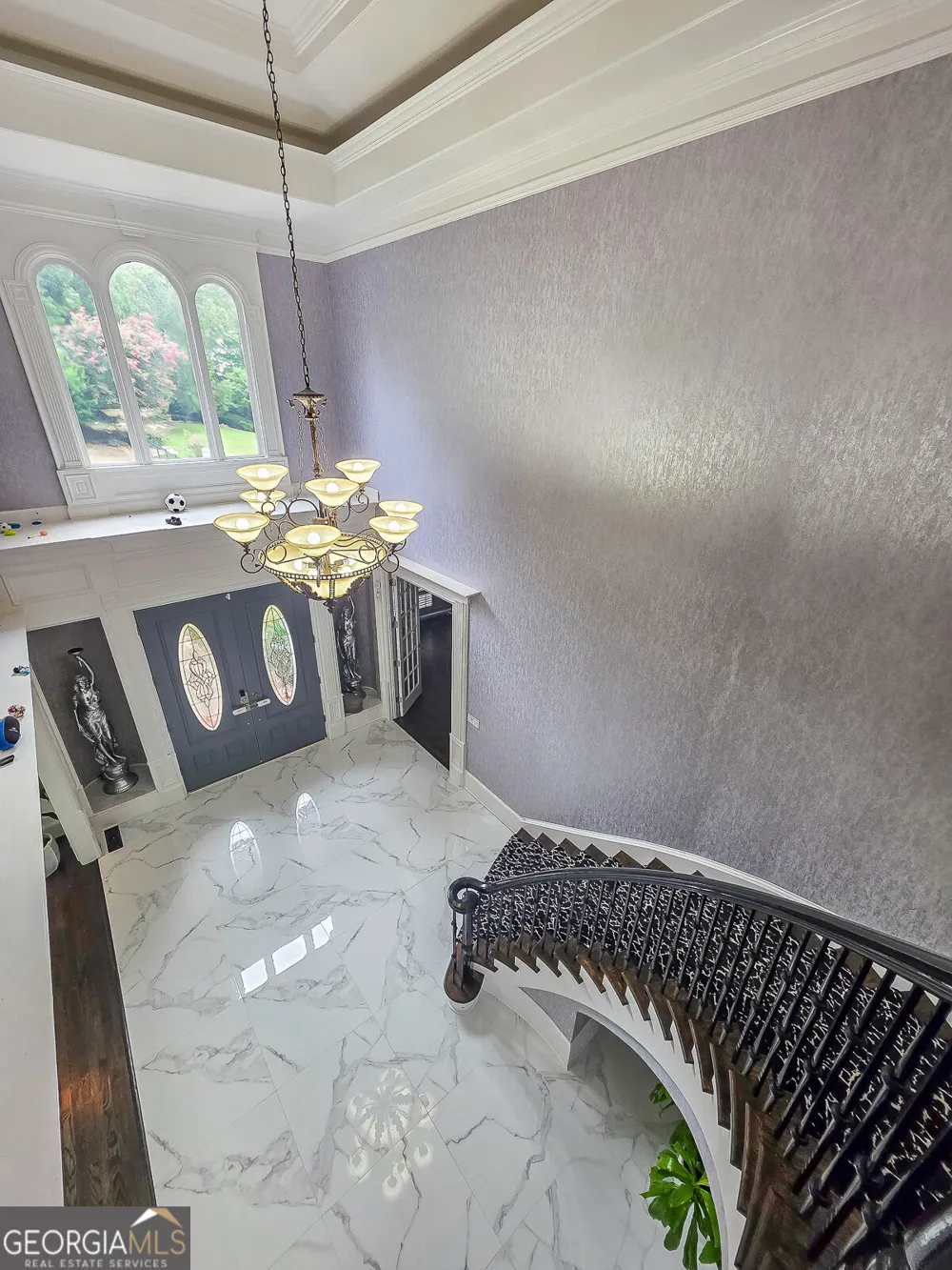 8190 Nesbit Ferry RD Sandy Springs, GA 30350