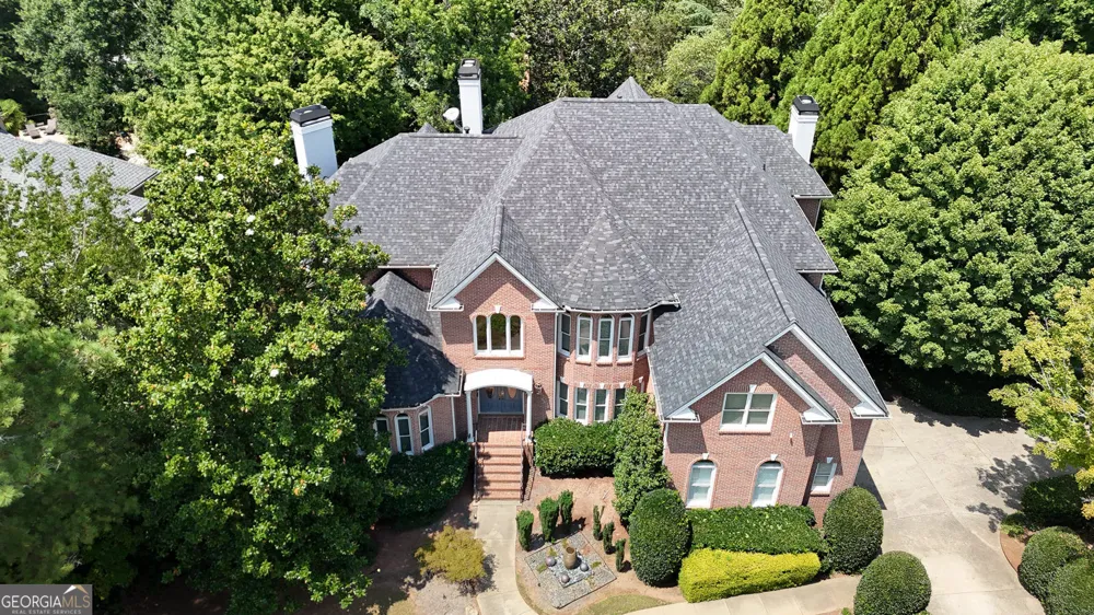 8190 Nesbit Ferry RD Sandy Springs, GA 30350