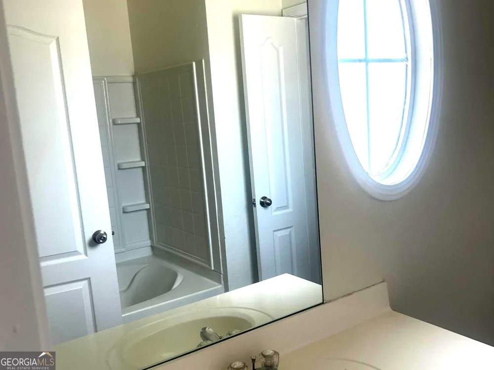 1253 Chinon PT Lithonia, GA 30058