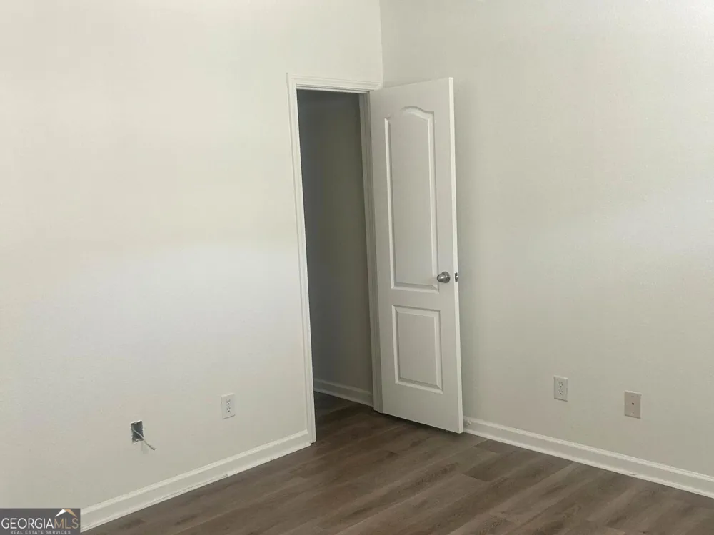 1253 Chinon PT Lithonia, GA 30058