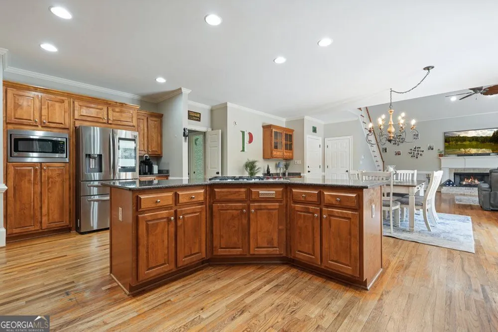 110 Ridge View DR Ball Ground, GA 30107