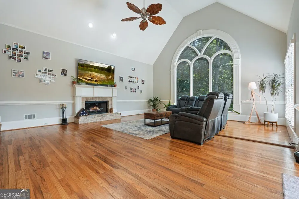 110 Ridge View DR Ball Ground, GA 30107