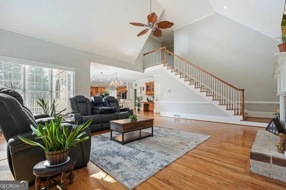 110 Ridge View DR Ball Ground, GA 30107