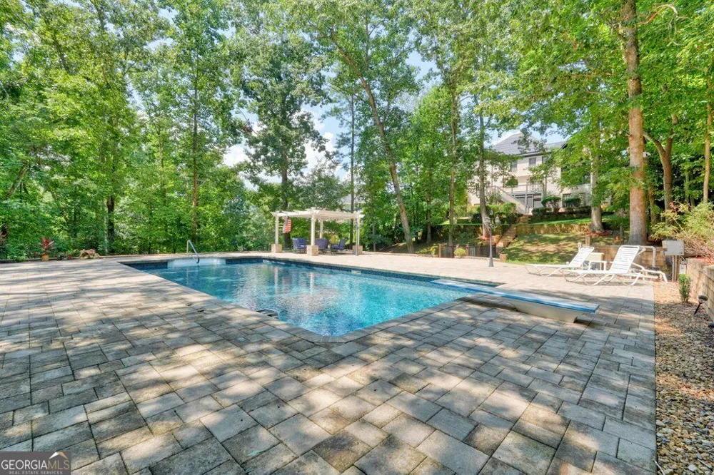 110 Ridge View DR Ball Ground, GA 30107