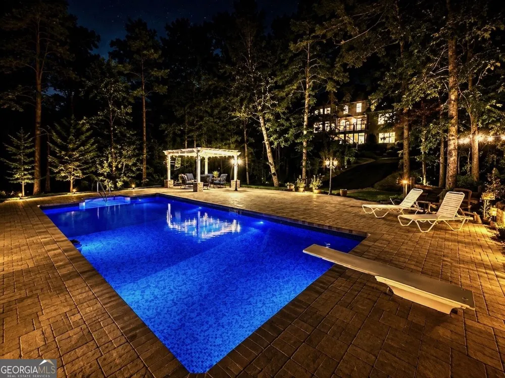110 Ridge View DR Ball Ground, GA 30107