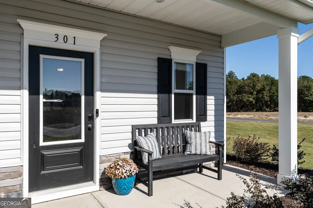 328 Artimis DR Dalton, GA 30720