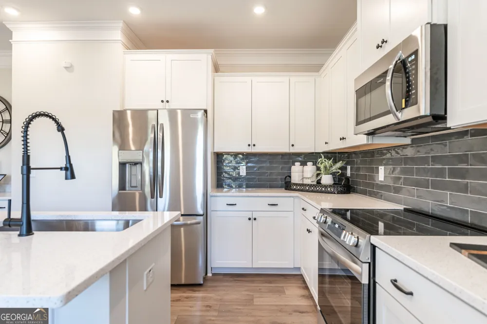 328 Artimis DR Dalton, GA 30720