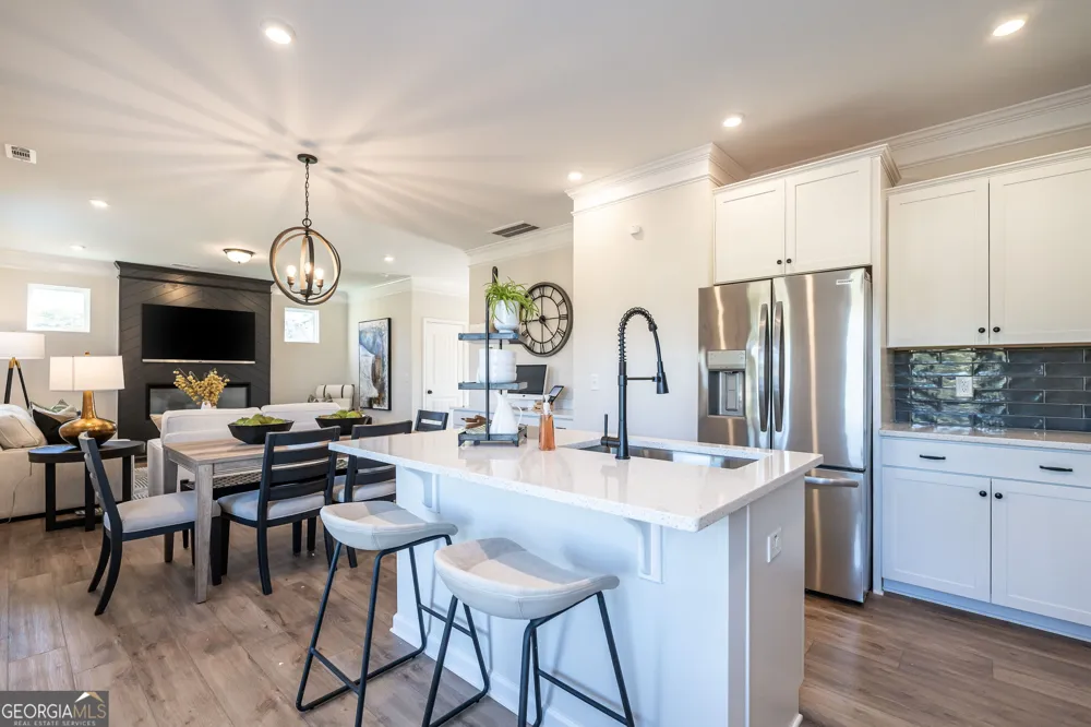 328 Artimis DR Dalton, GA 30720